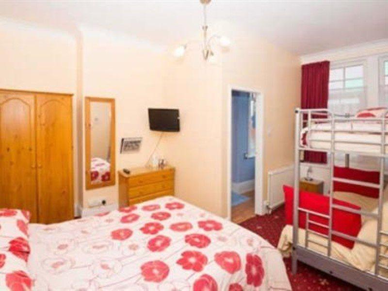 The Meltham Guest House Scarborough Ngoại thất bức ảnh