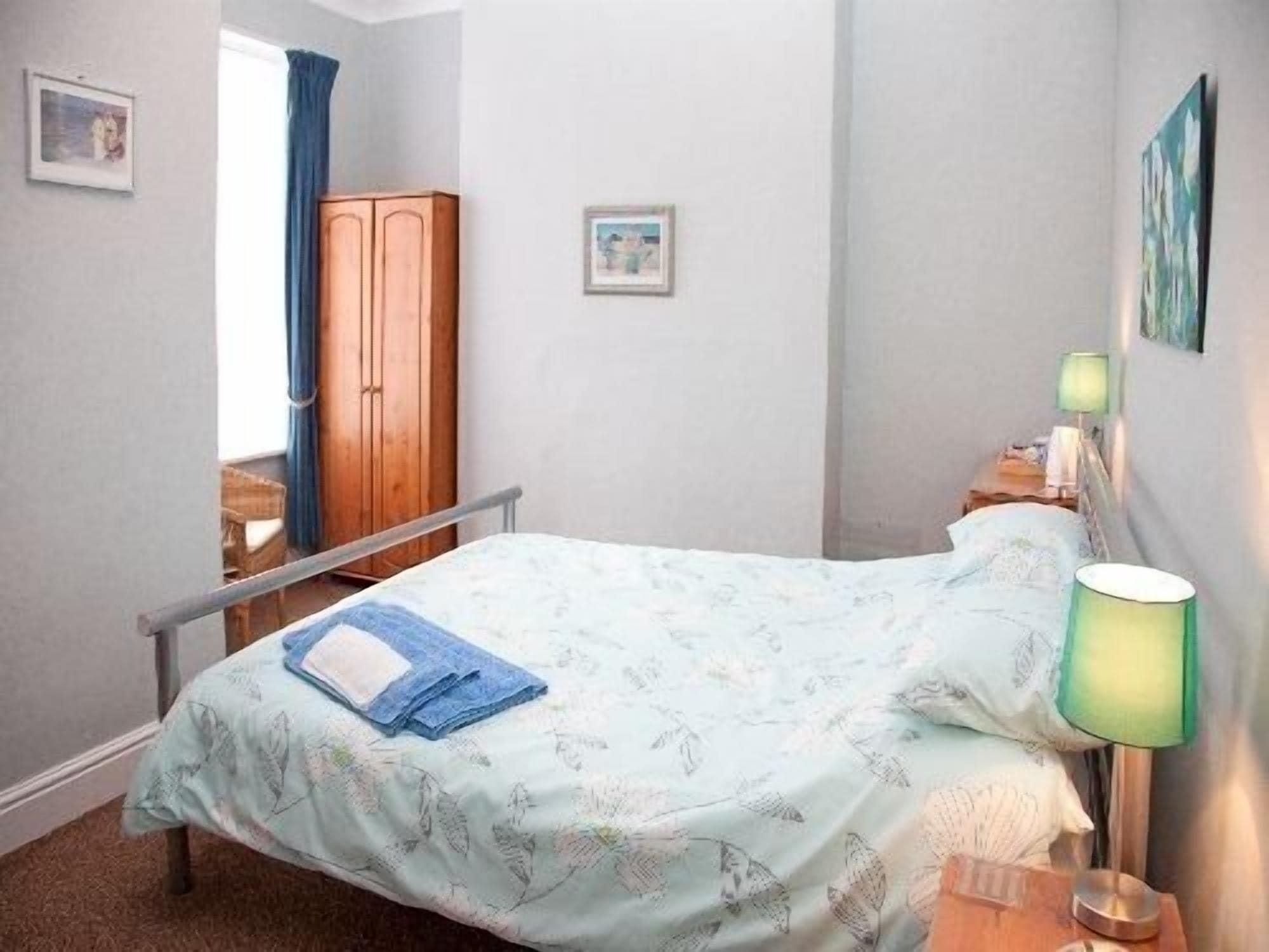 The Meltham Guest House Scarborough Ngoại thất bức ảnh